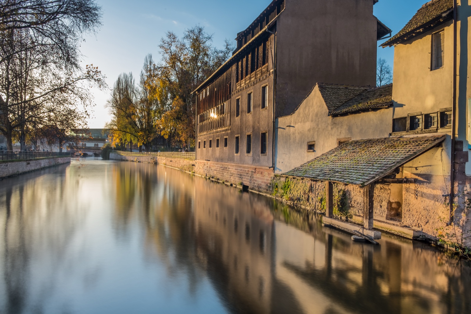 Interlaken → Annecy · Venice of the Alps — Wanvela